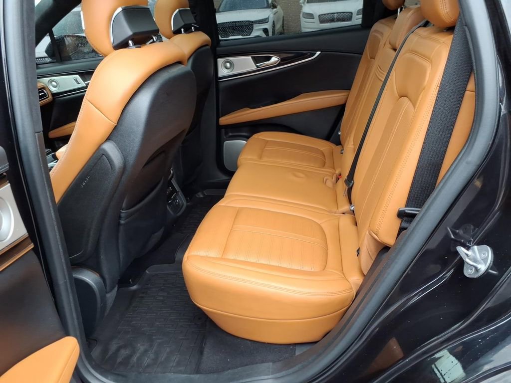 Used 2022 Lincoln Nautilus Black Label AWD/4WD image 12