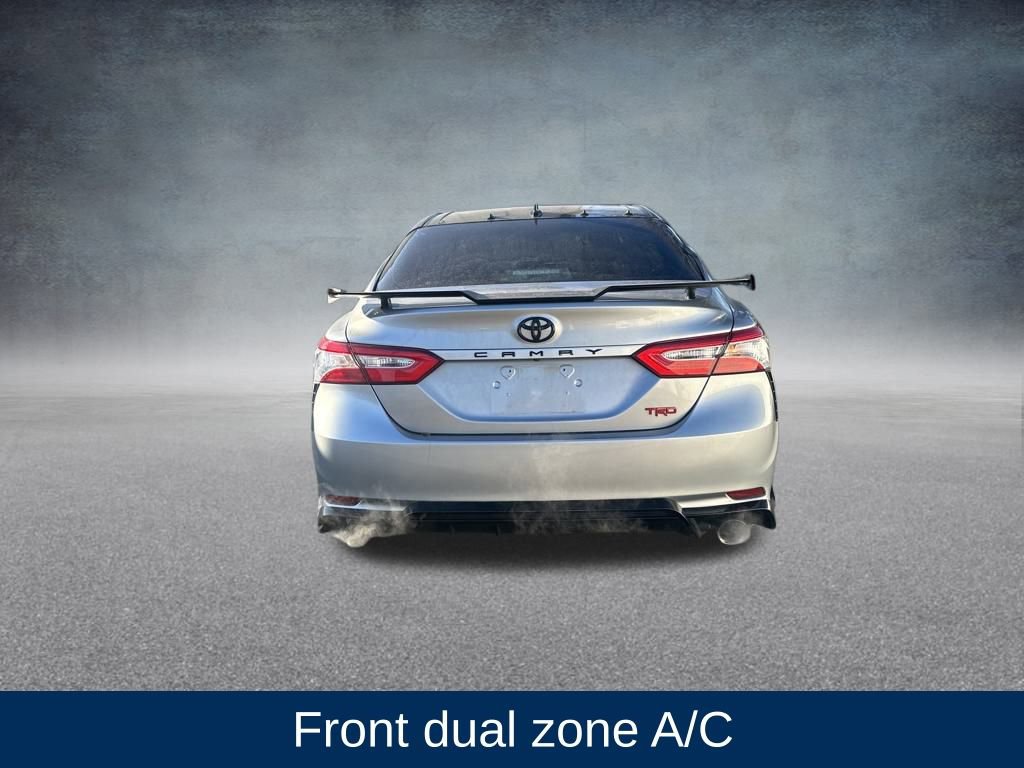 Used 2020 Toyota Camry XSE video 3