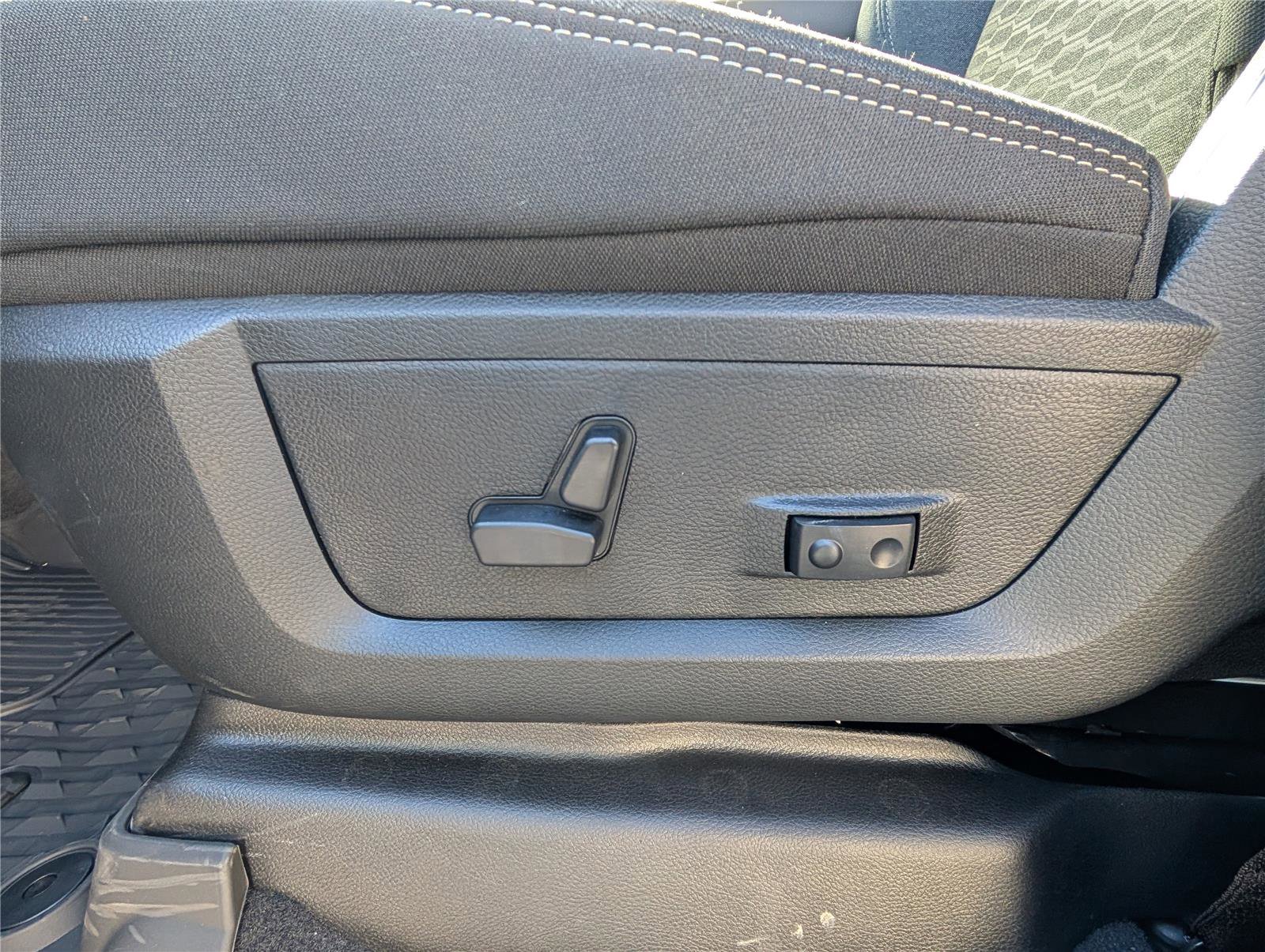 New 2026 RAM 3500 Big Horn image 14