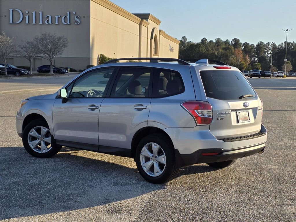 Used 2016 Subaru Forester 2.5i Premium w/ All-Weather Package image 4