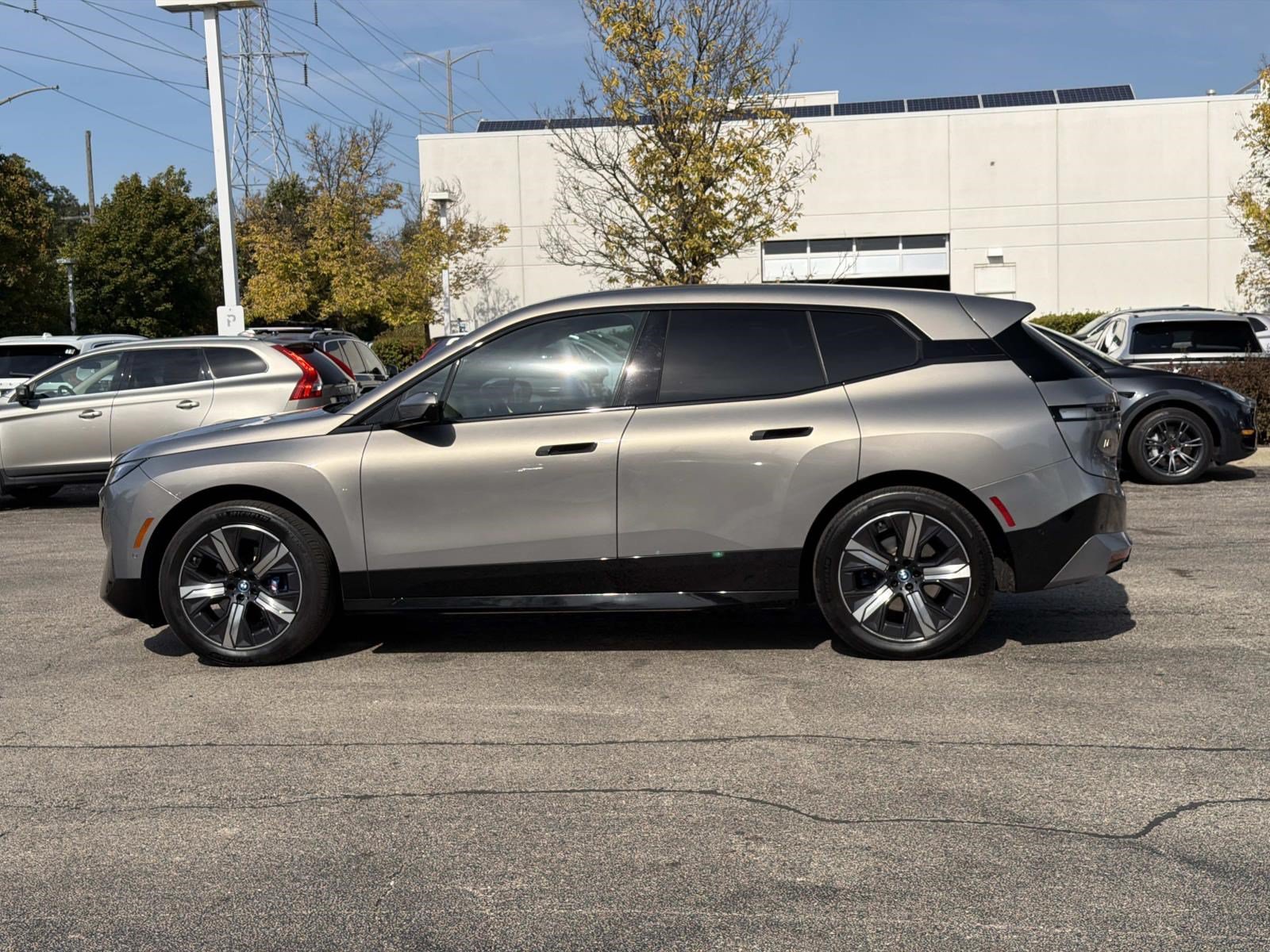 Certified 2024 BMW iX xDrive50 w/ Premium Package AWD/4WD image 16