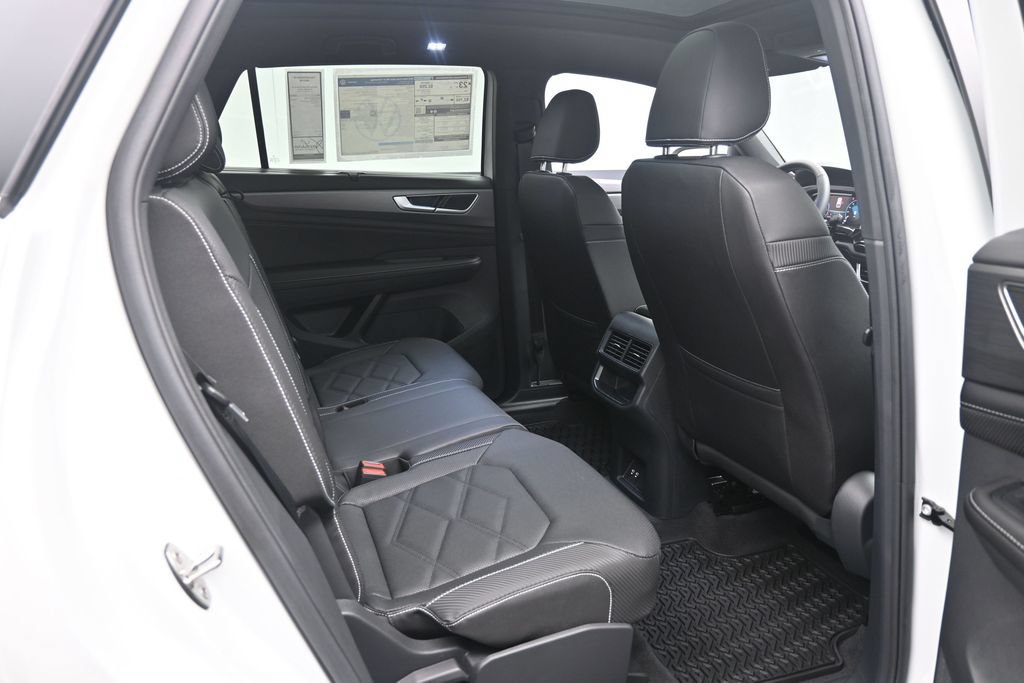 New 2026 Volkswagen Atlas Cross Sport SE FWD image 25