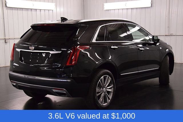 Used 2025 Cadillac XT5 Premium Luxury image 8