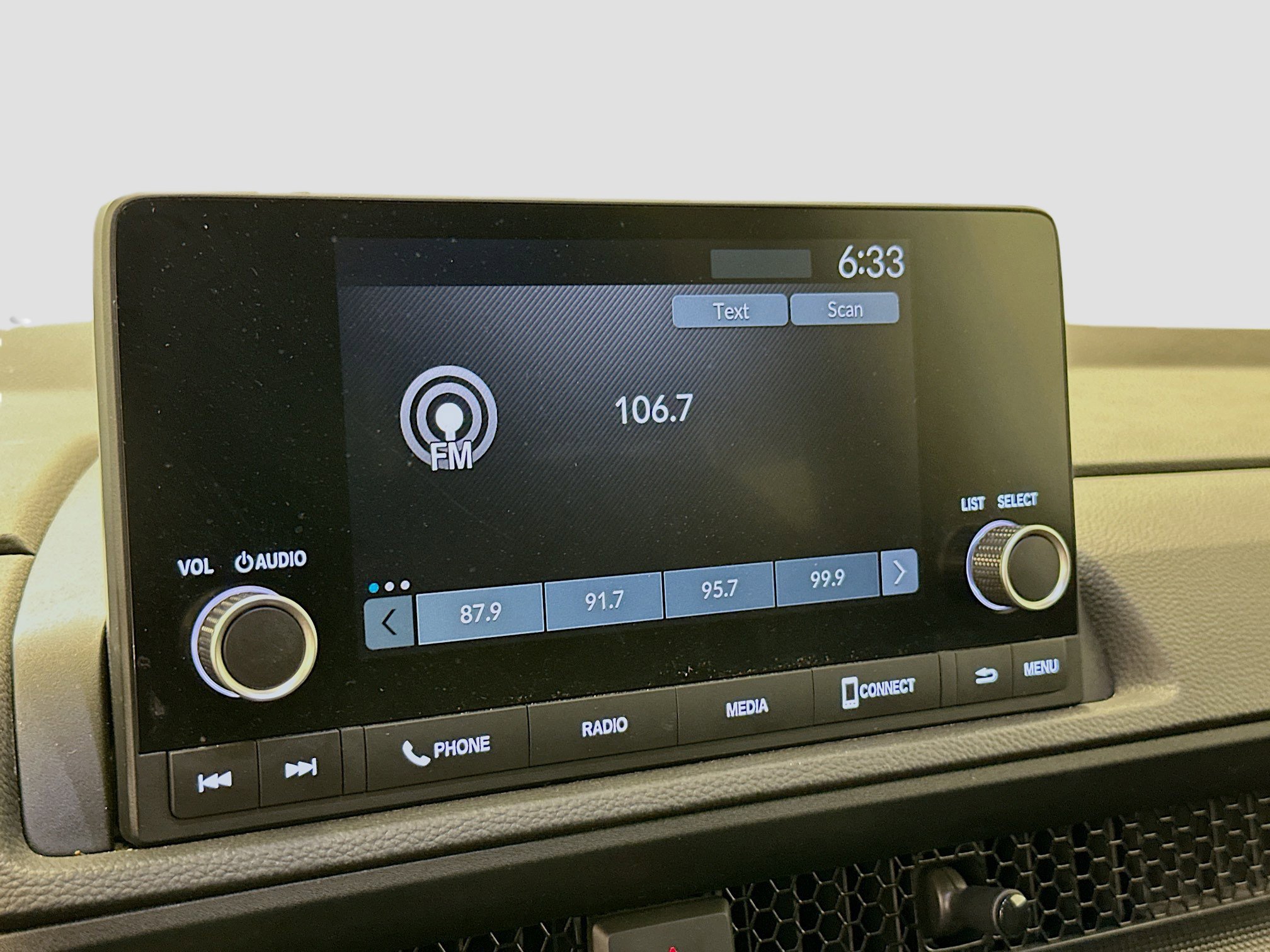 Used 2025 Honda CR-V LX image 21