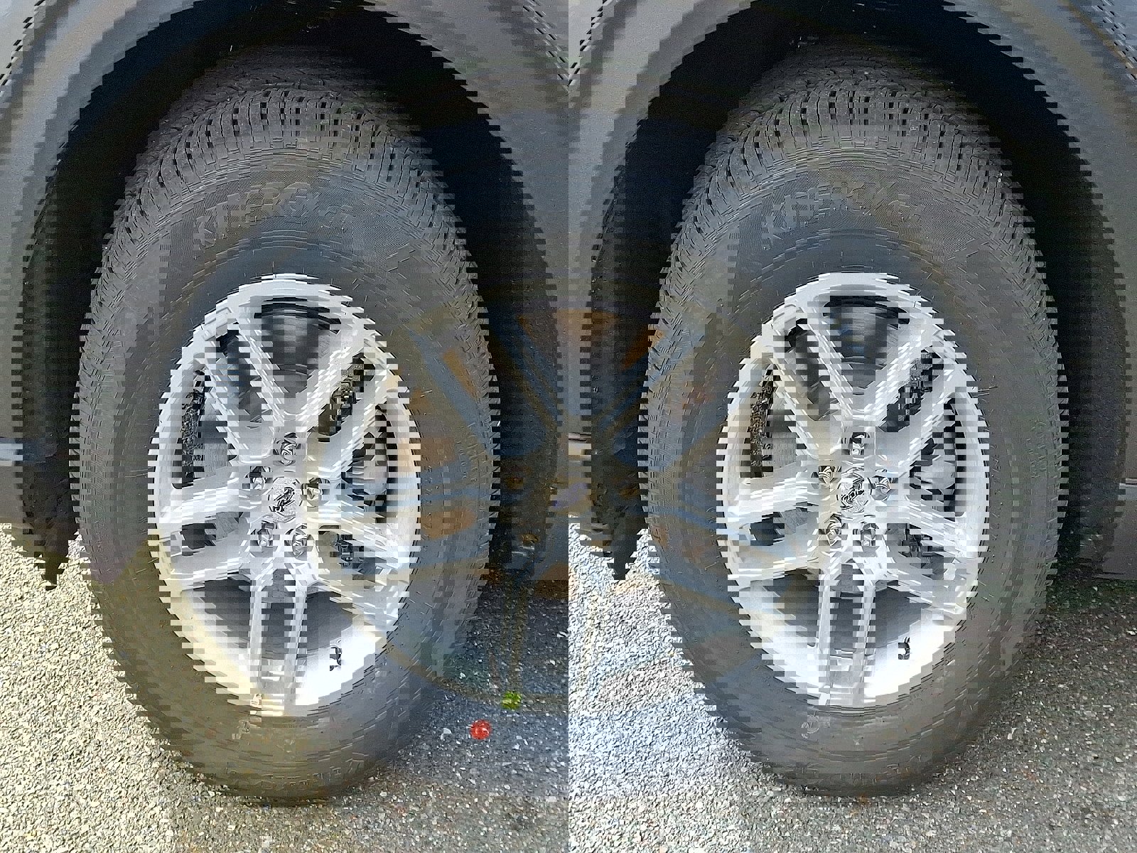 New 2026 Ford Explorer Active image 8