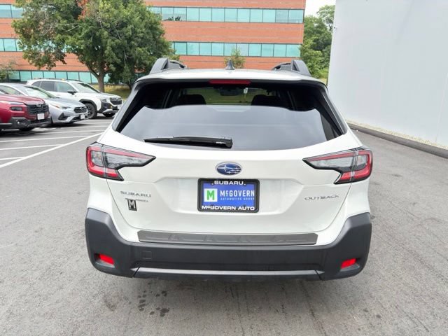 Certified 2025 Subaru Outback Premium AWD/4WD image 7