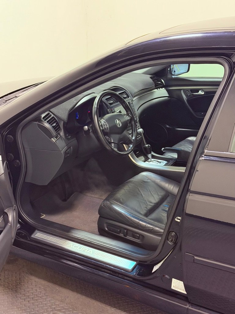 Used 2005 Acura TL image 16