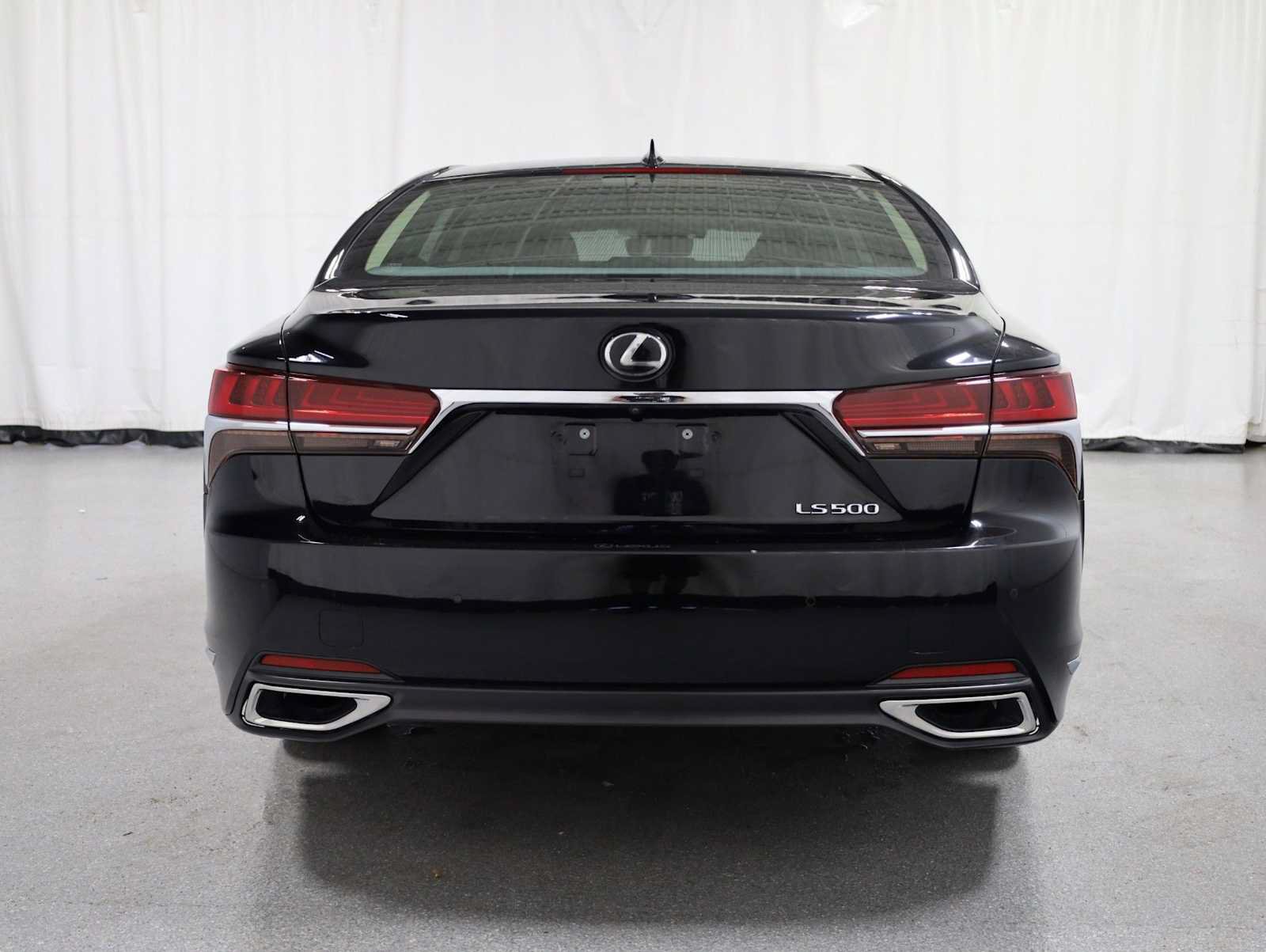 Used 2018 Lexus LS 500 w/ Interior Upgrade Package RWD image 7