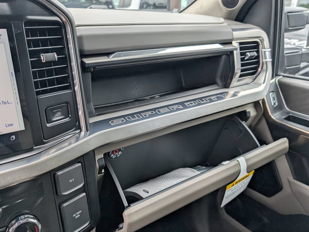 Used 2026 Ford F450 Platinum w/ Platinum Plus Package AWD/4WD image 38