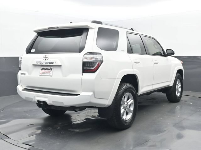 Used 2020 Toyota 4Runner SR5 Premium w/ Moonroof Package AWD/4WD image 23