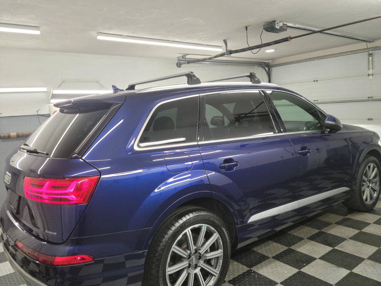 Used 2019 Audi Q7 3.0T Premium Plus w/ Premium Plus Package AWD/4WD image 8