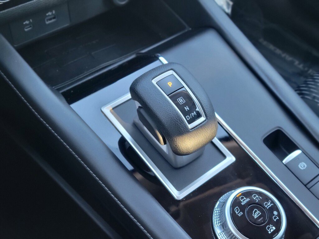 Used 2022 Mitsubishi Outlander ES image 21