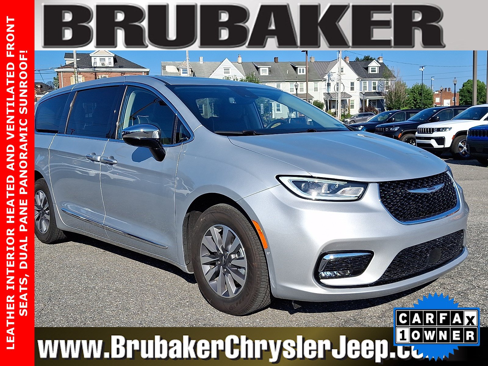 Used 2023 Chrysler Pacifica Limited FWD image 1