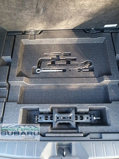 Certified 2025 Subaru Outback Onyx Edition AWD/4WD image 34