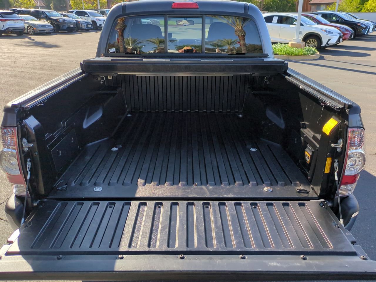 Used 2014 Toyota Tacoma PreRunner image 27
