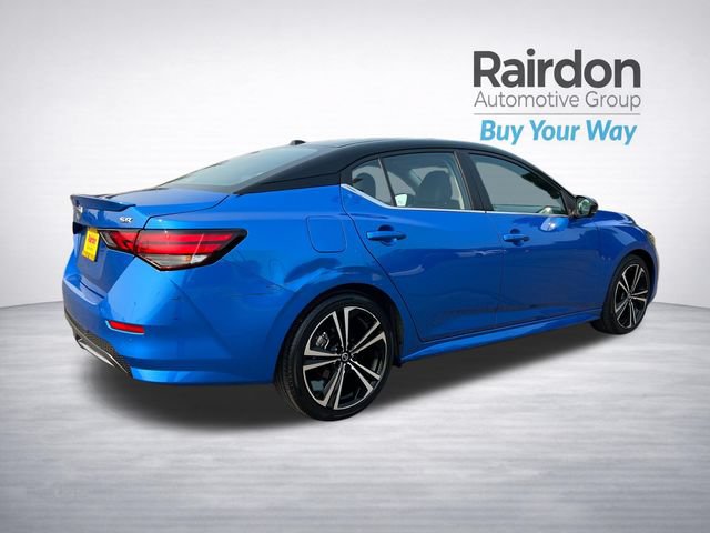 Used 2022 Nissan Sentra SR w/ SR Premium Package FWD image 7
