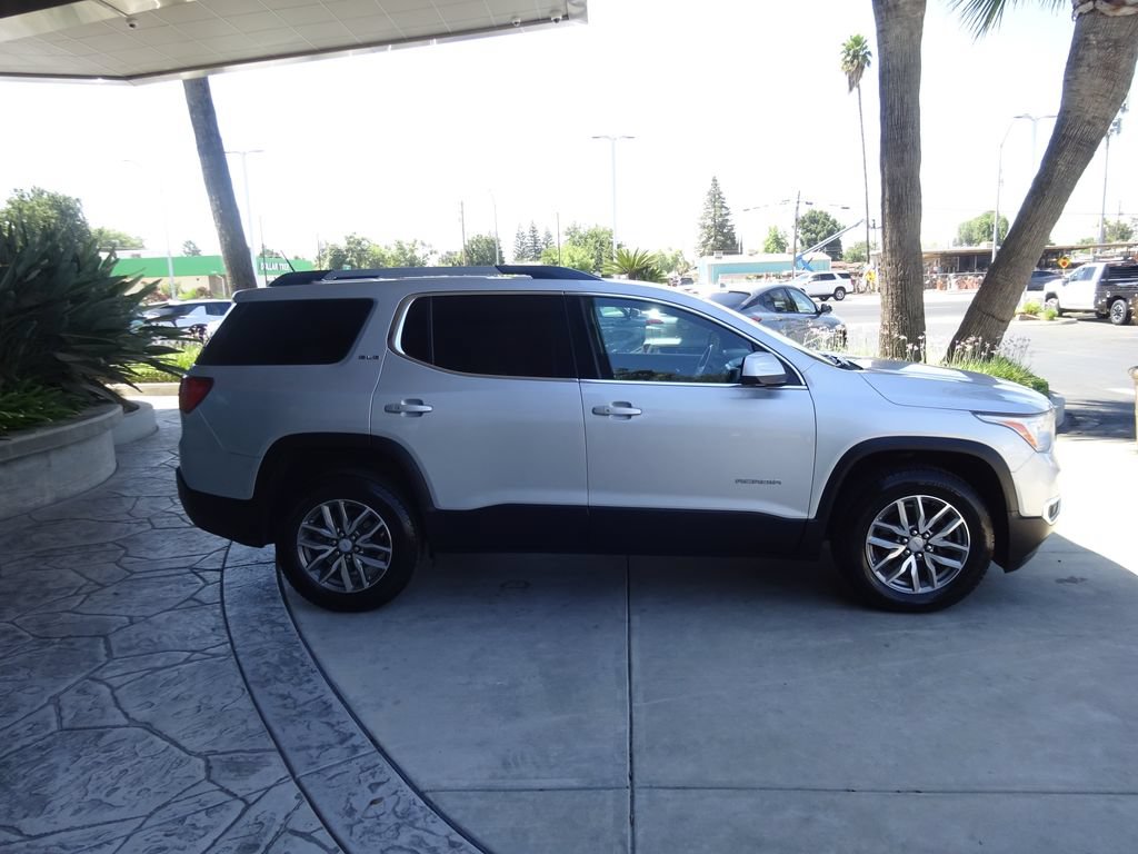 Used 2019 GMC Acadia SLE FWD image 8