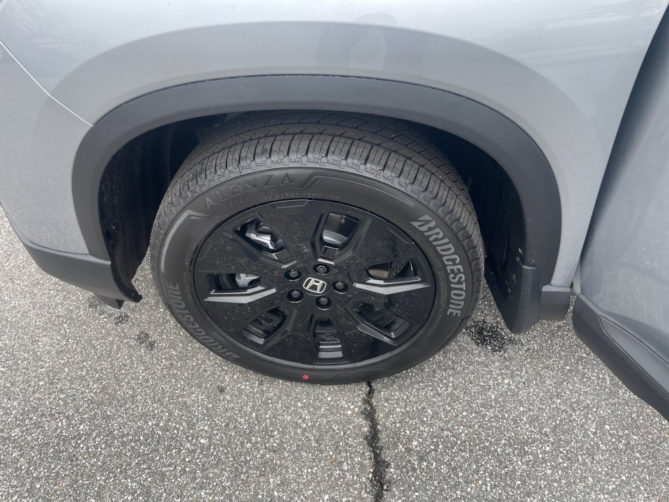 New 2026 Honda Pilot Black Edition image 27