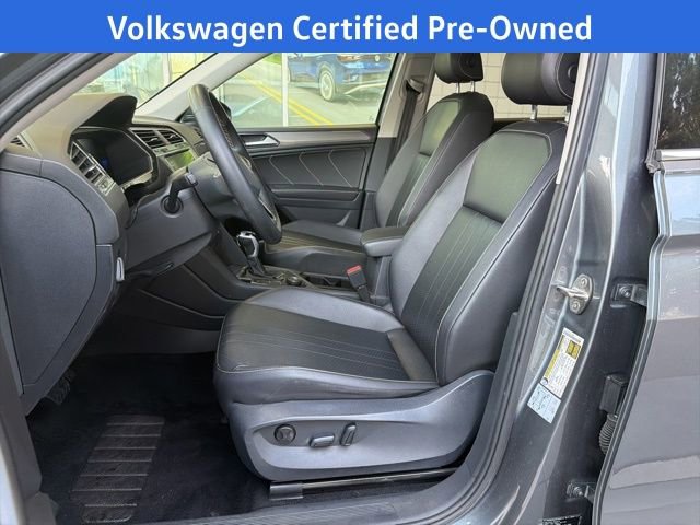 Certified 2022 Volkswagen Tiguan SE w/ Panoramic Sunroof Package image 20
