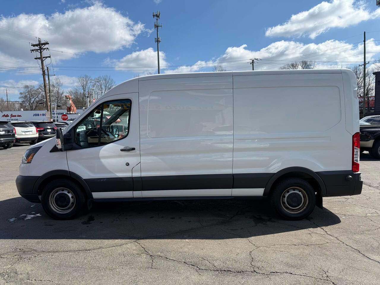 Used 2018 Ford Transit 350 148 Medium Roof image 5