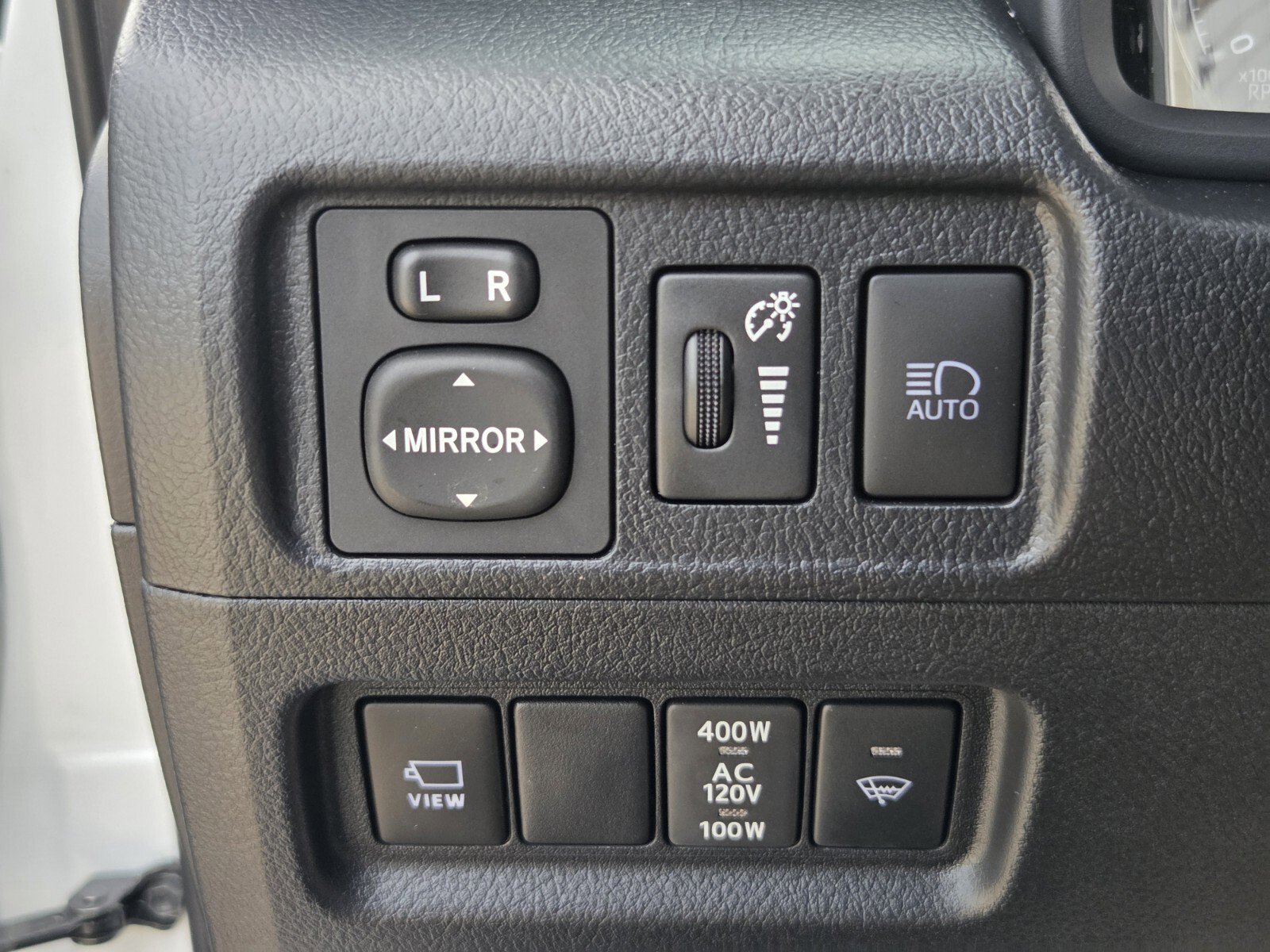 Used 2024 Toyota 4Runner Limited RWD image 26