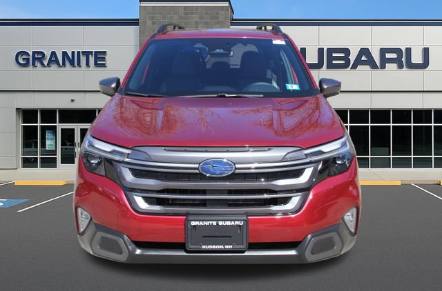 Used 2025 Subaru Forester Limited AWD/4WD image 5