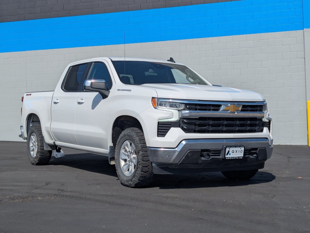 Used 2025 Chevrolet Silverado 1500 LT AWD/4WD image 1