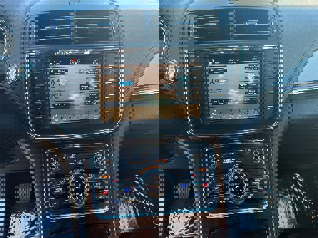 Used 2017 Lincoln Continental Reserve image 27