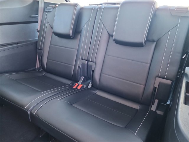 Used 2023 Volkswagen Atlas SE w/ Black Wheel Package image 15