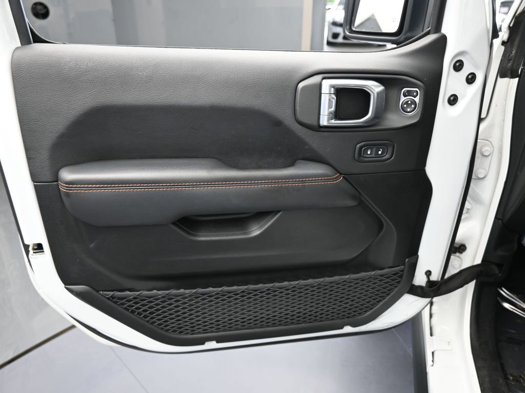 Used 2022 Jeep Gladiator Mojave w/ LED Lighting Group image 12