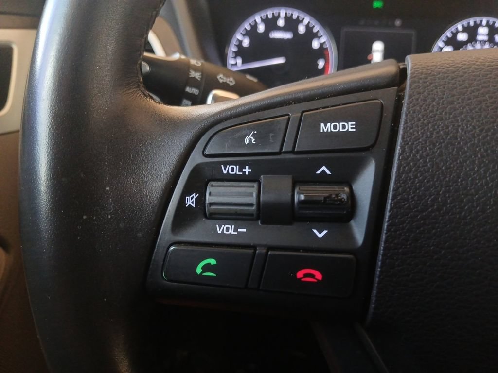 Used 2015 Hyundai Genesis 3.8 w/ Option Group 04 RWD image 18