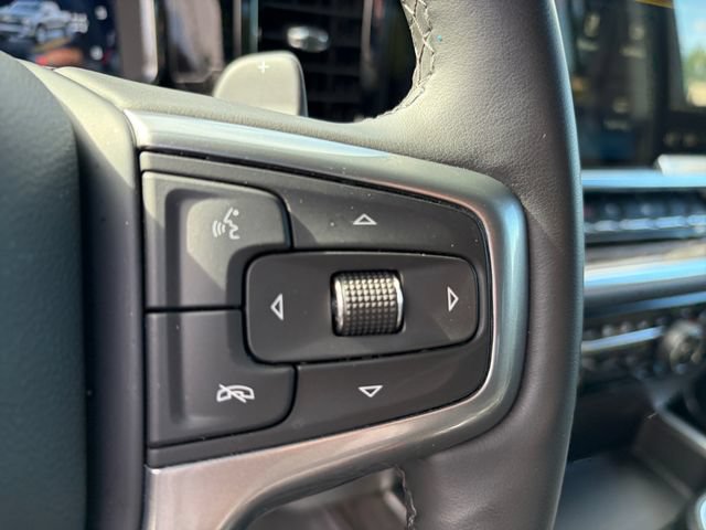 Used 2024 Chevrolet Silverado 1500 LTZ AWD/4WD image 30