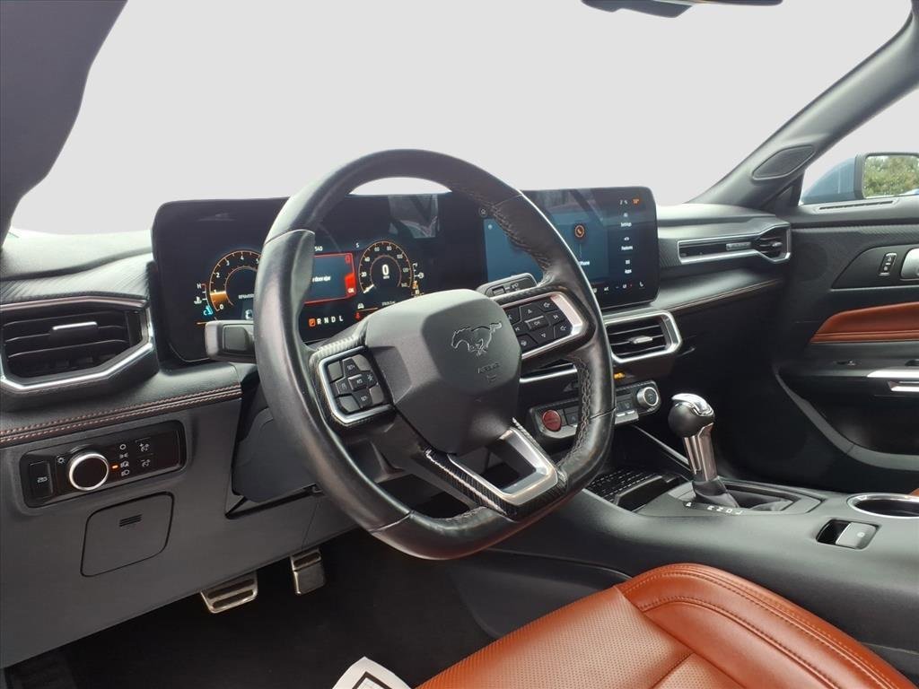 Used 2024 Ford Mustang Premium image 15