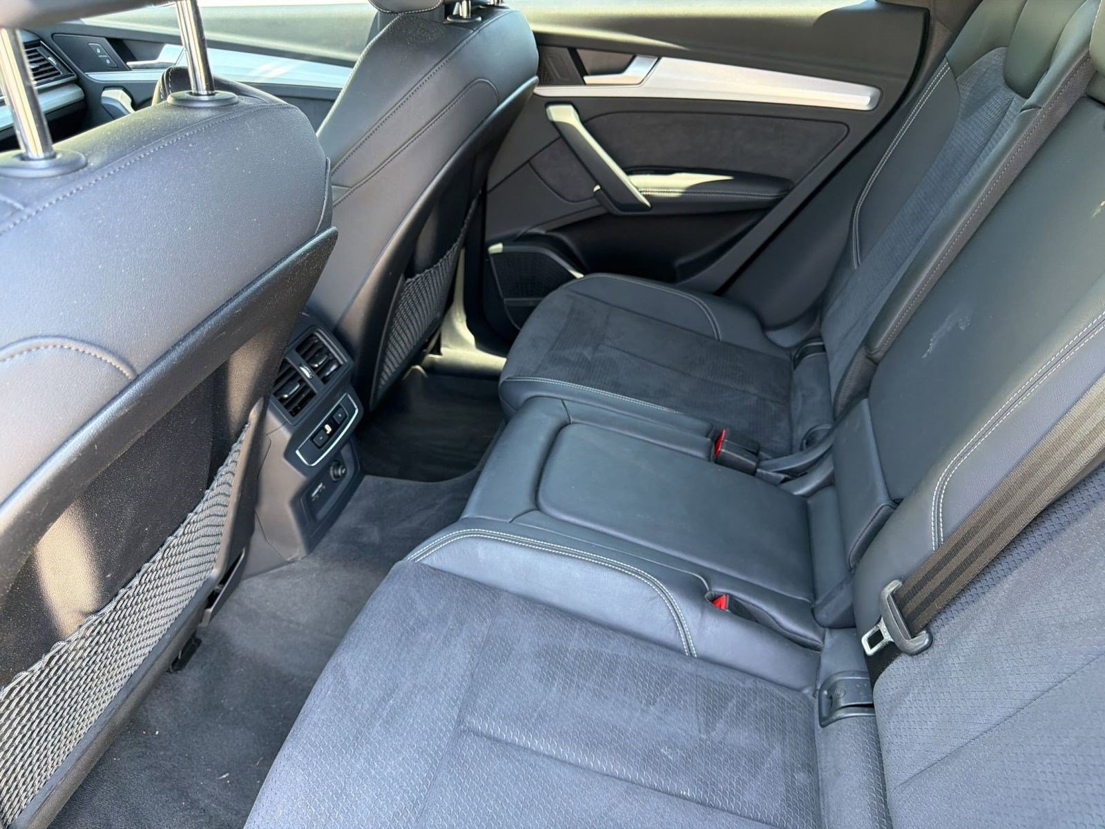 Used 2025 Audi Q5 e Premium Plus w/ Premium Plus Package AWD/4WD image 27