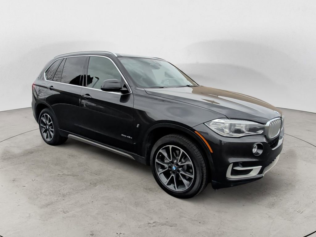 Used 2017 BMW X5 xDrive40e image 7