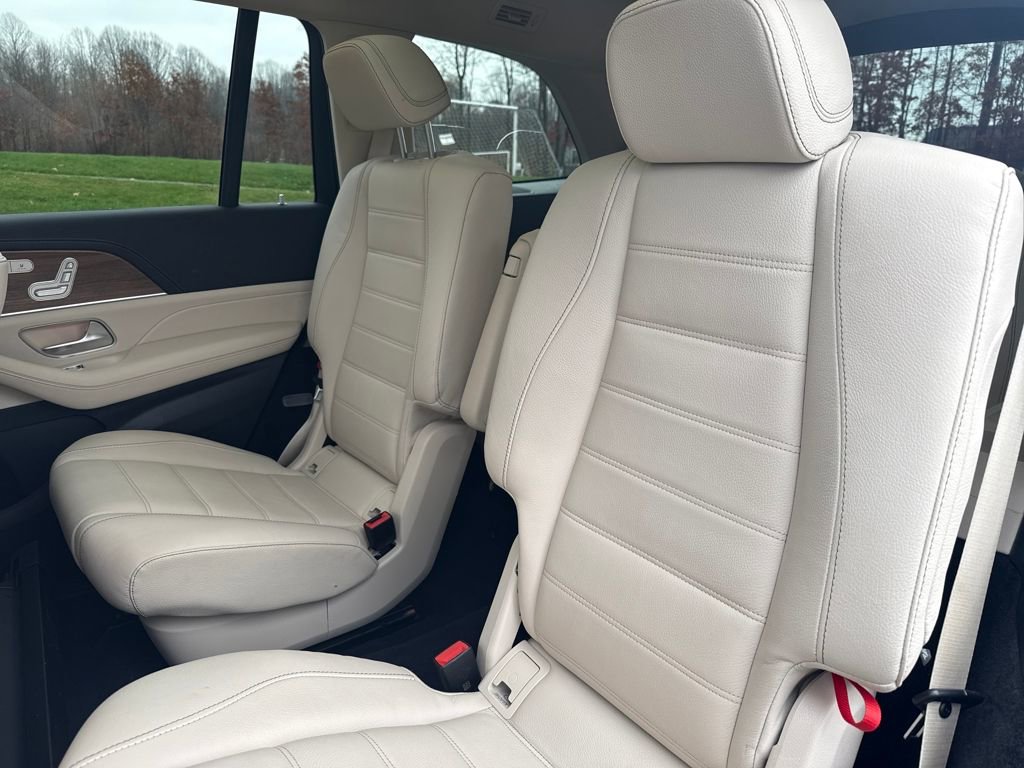 Used 2023 Mercedes-Benz GLS 580 GLS 580 image 14