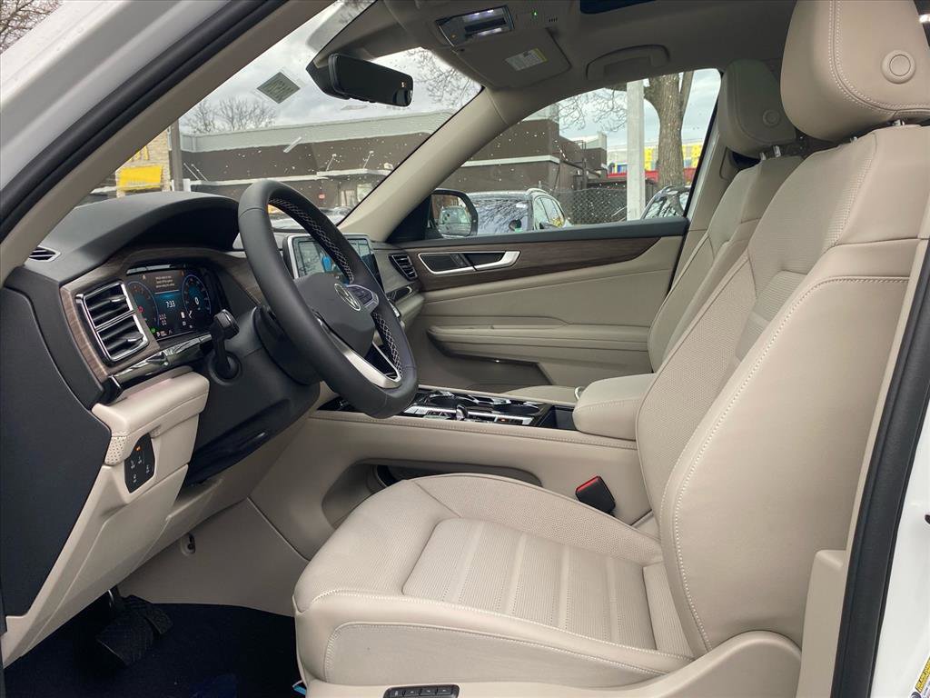 New 2026 Volkswagen Atlas SEL image 8