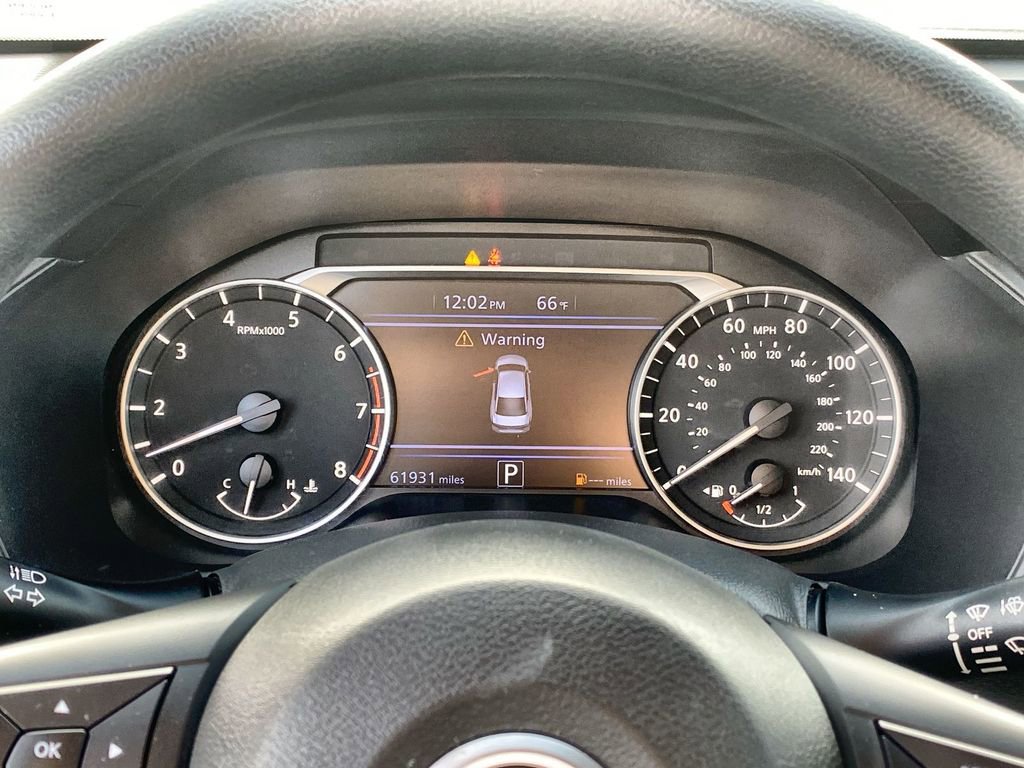 Used 2023 Nissan Altima 2.5 SV image 3