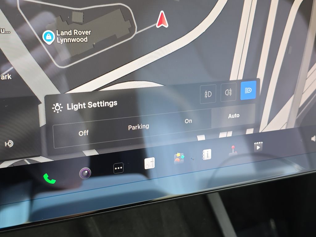 Used 2023 Tesla Model X image 31