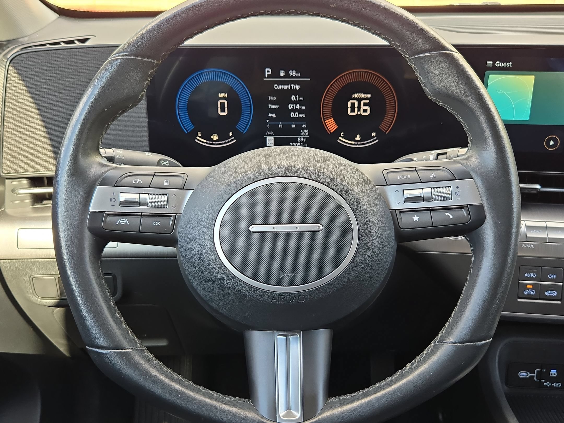 Used 2025 Hyundai Kona SEL FWD image 20