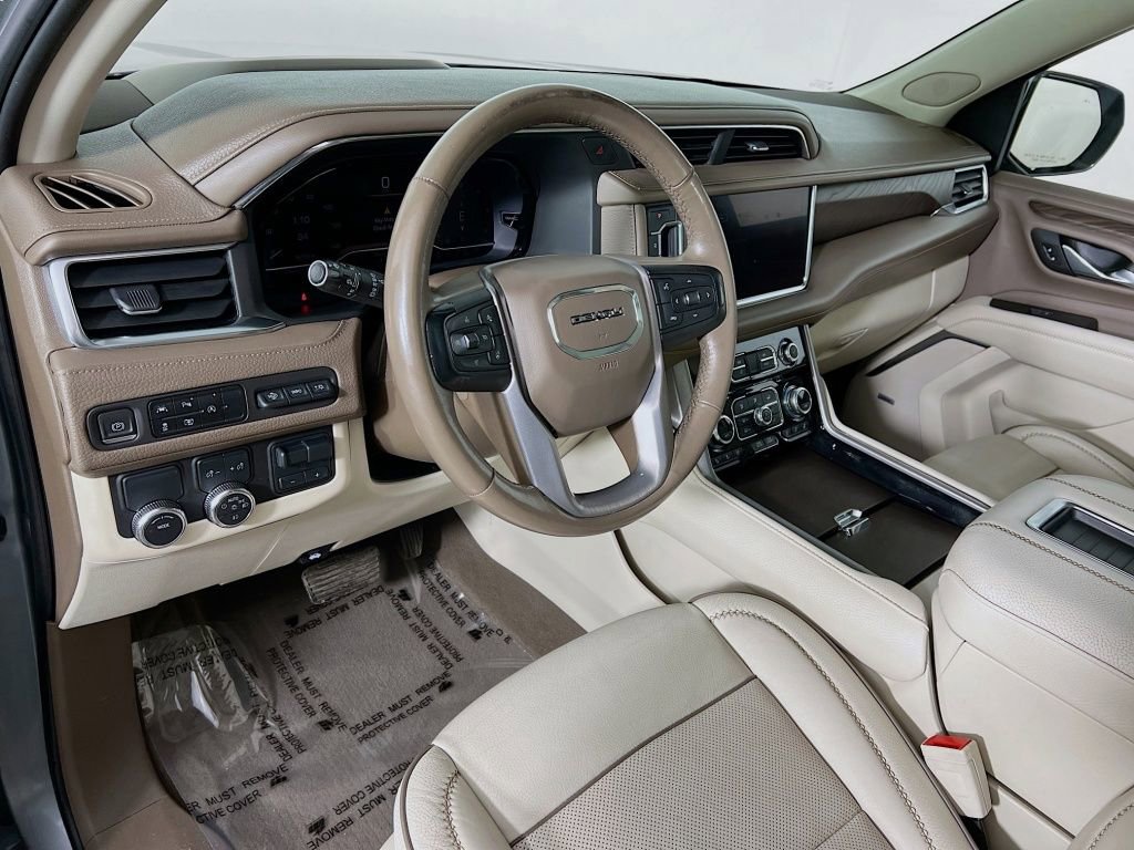 Used 2023 GMC Yukon Denali w/ Max Trailering Package image 9