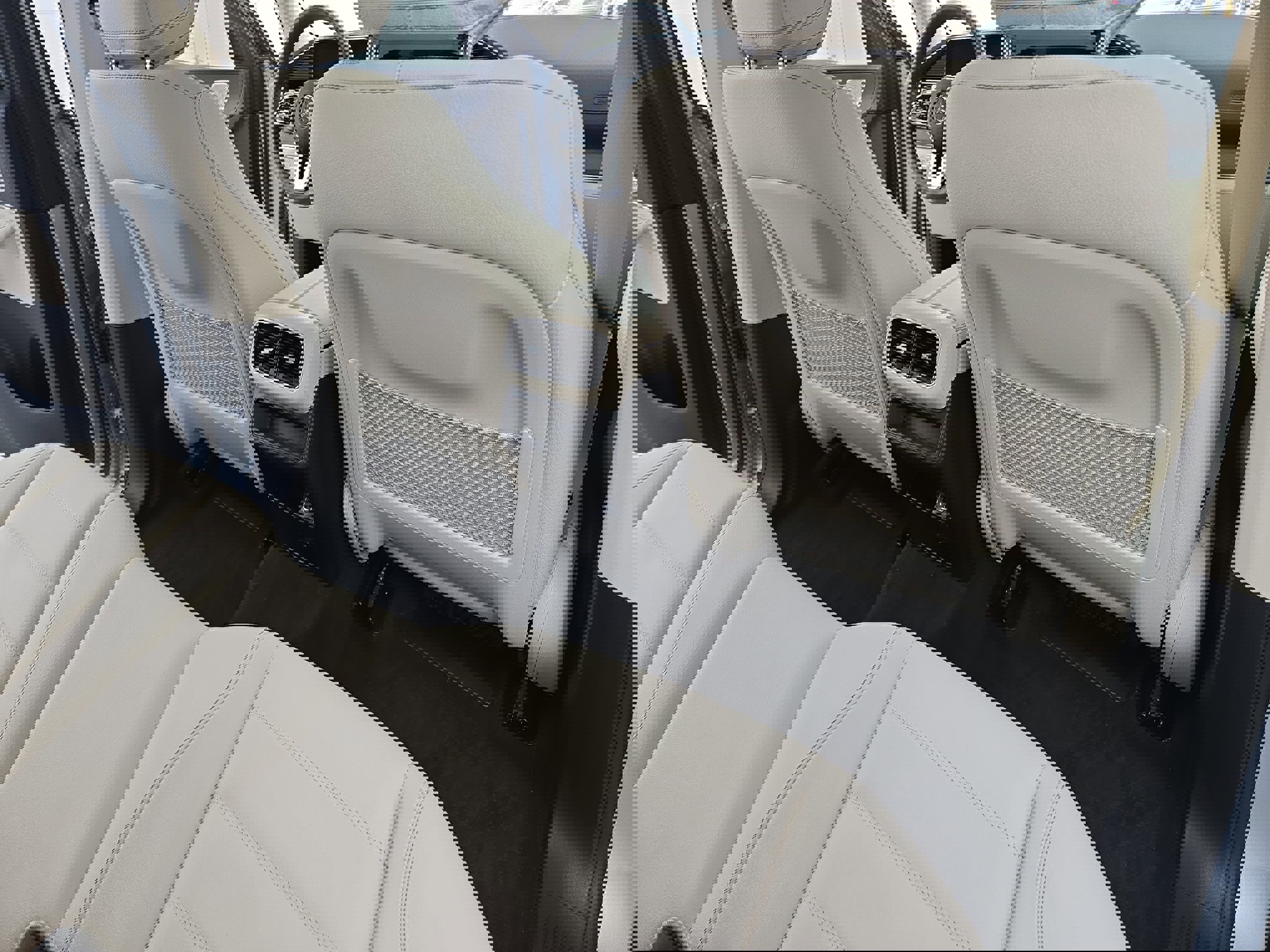 Used 2023 Mercedes-Benz GLE 450 4MATIC image 11