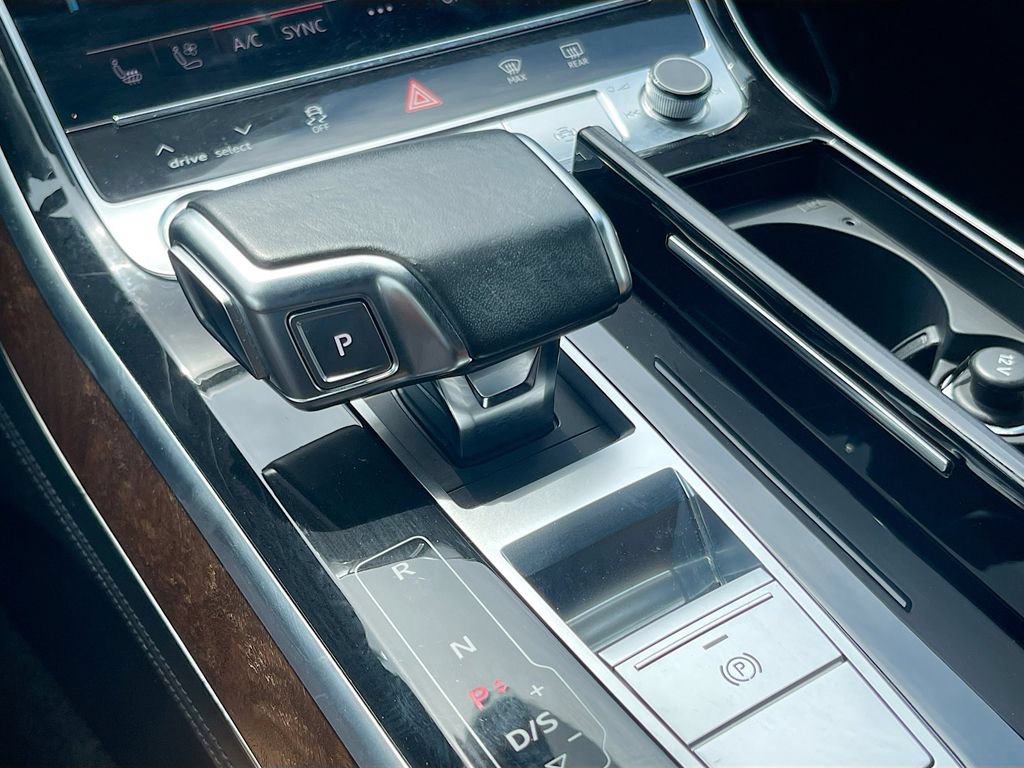 Used 2021 Audi A8 L 4.0T w/ Luxury Package AWD/4WD image 44