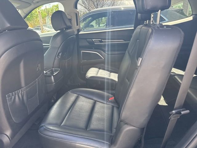 Used 2025 Kia Telluride S image 5