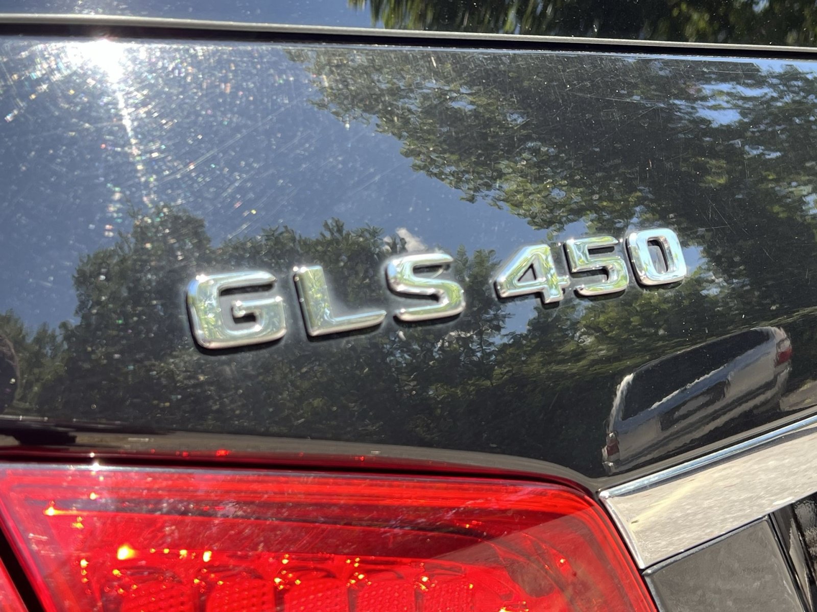 Used 2017 Mercedes-Benz GLS 450 4MATIC image 37