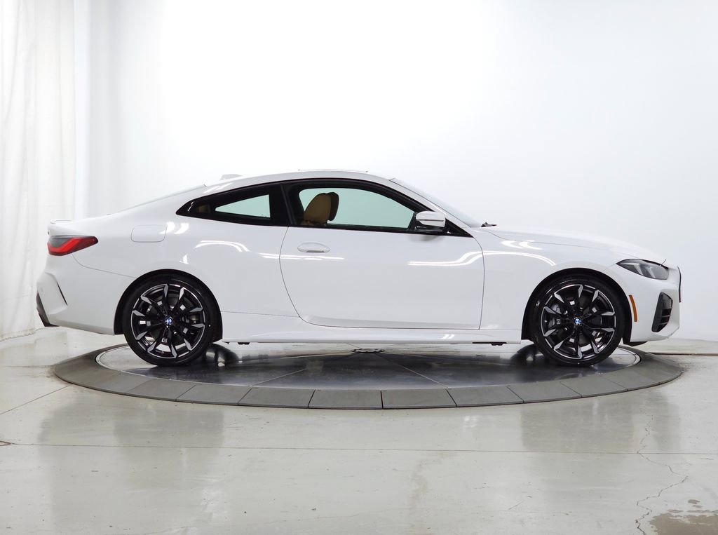 Used 2026 BMW 430i xDrive Coupe w/ M Sport Package AWD/4WD image 13