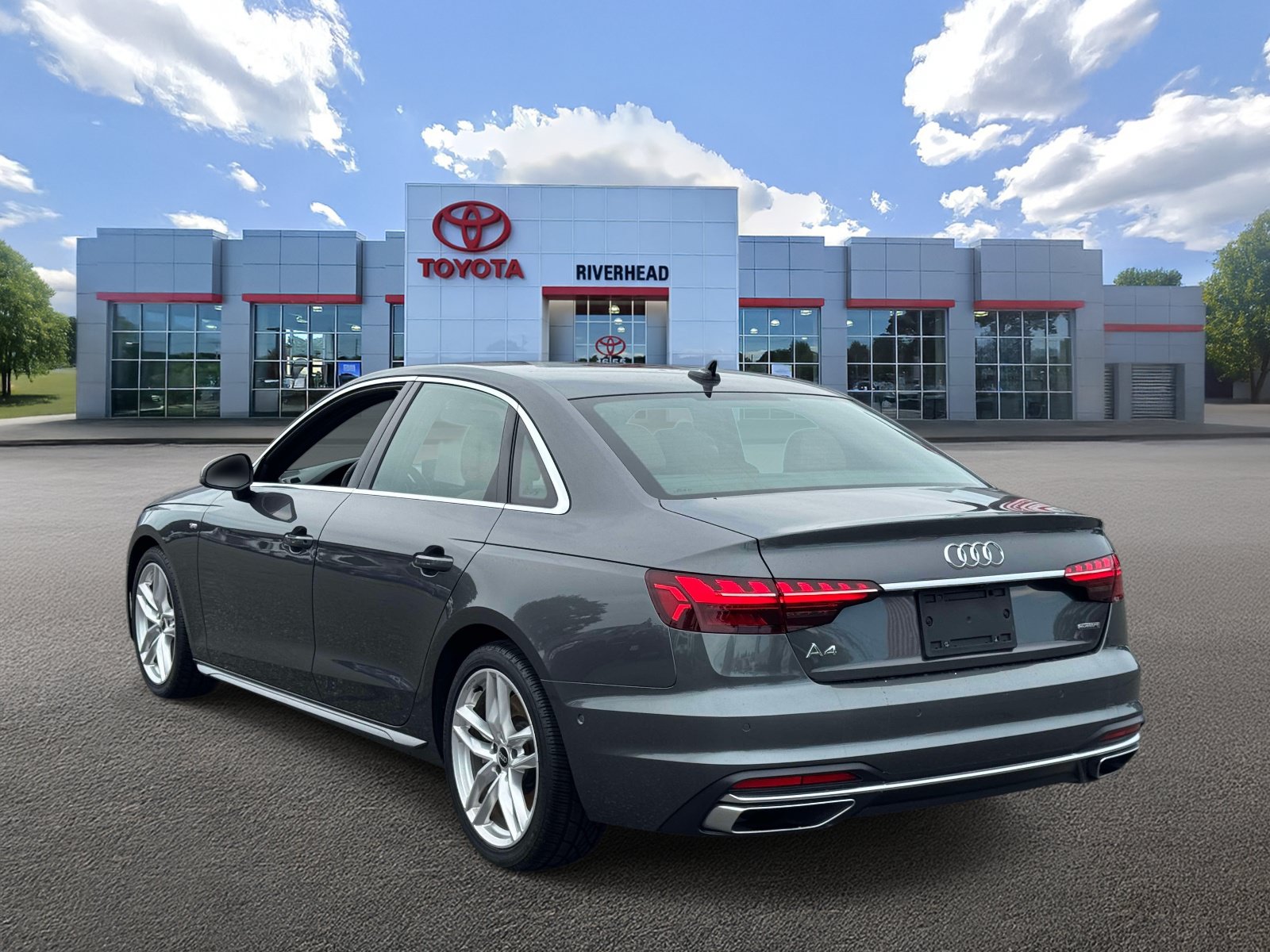 Used 2023 Audi A4 2.0T Prestige w/ Prestige Package AWD/4WD image 4