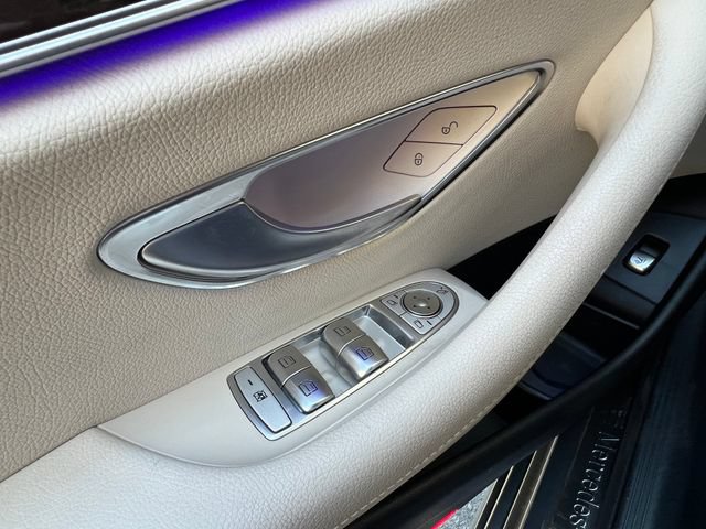 Used 2019 Mercedes-Benz E 300 image 37