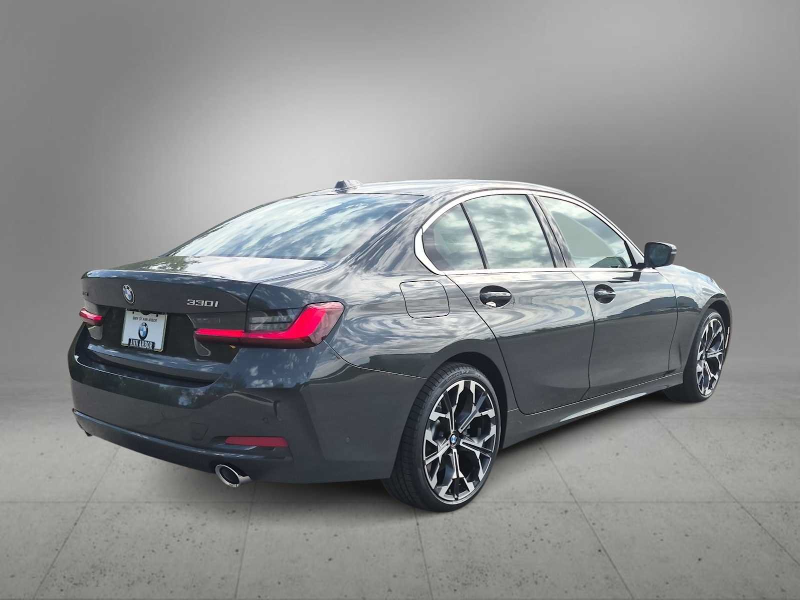 New 2026 BMW 330i xDrive Sedan w/ Premium Package AWD/4WD image 8
