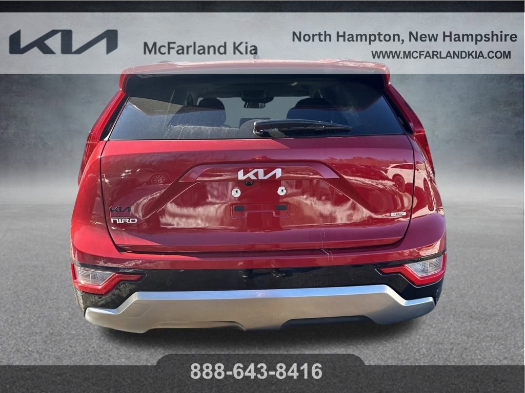 Used 2023 Kia Niro EX Touring image 6
